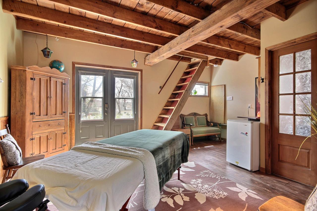 A L'Ancestrale B&B Мейгог Экстерьер фото